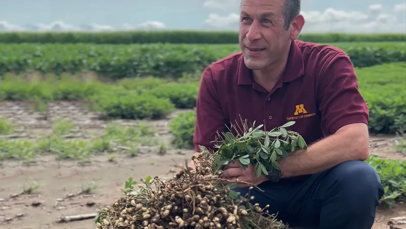 CROPMIX RECIBE SU PRIMERA VISITA INTERNACIONAL