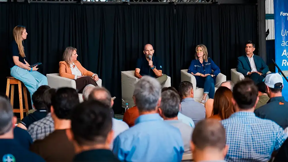 LANZAMIENTO DEL BAYER FORWARD FARMING