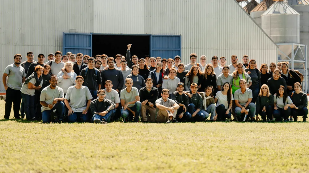 MASIVA CAPACITACIÓN EN PLANTA PRODUCTO ELABORADO Y SAT